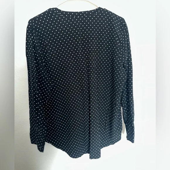 Large Old Navy Black with white polka dots - Picture 2 of 9